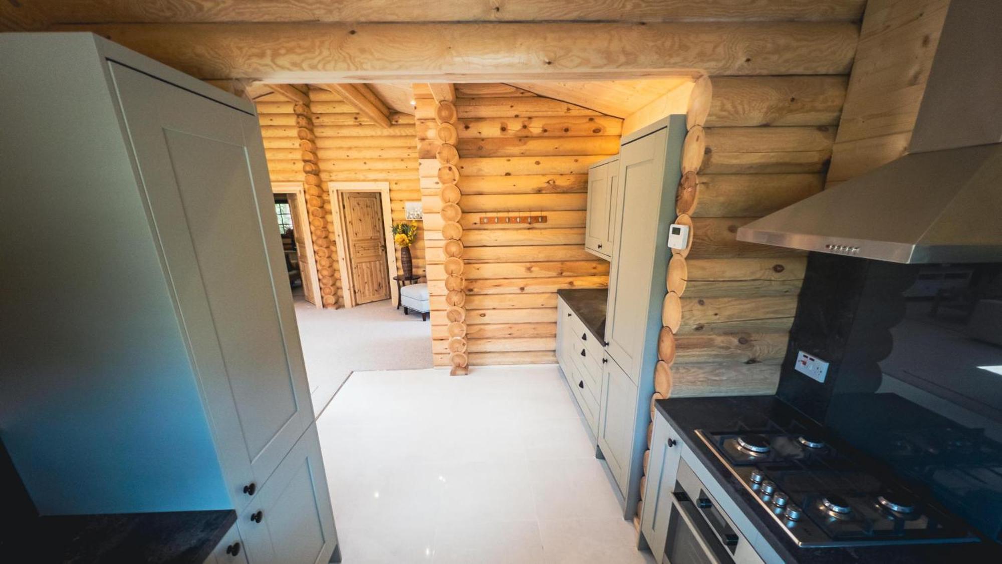 Aspen Lodge, Amazing New Log Cabin With Hot Tub - Sleeps 6 - Felmoor Park Morpeth Quarto foto