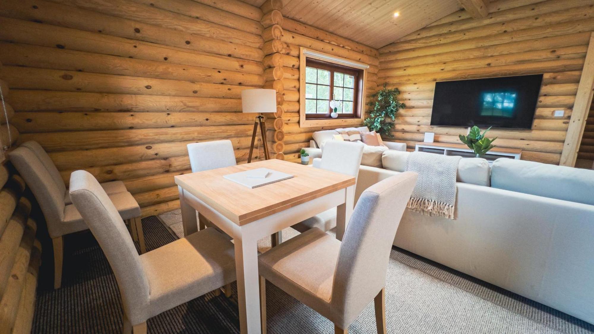 Aspen Lodge, Amazing New Log Cabin With Hot Tub - Sleeps 6 - Felmoor Park Morpeth Quarto foto